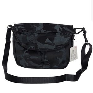 Lululemon All Night Festival Bag *5L Jacquard Camo Cotton Obsidian/Black
